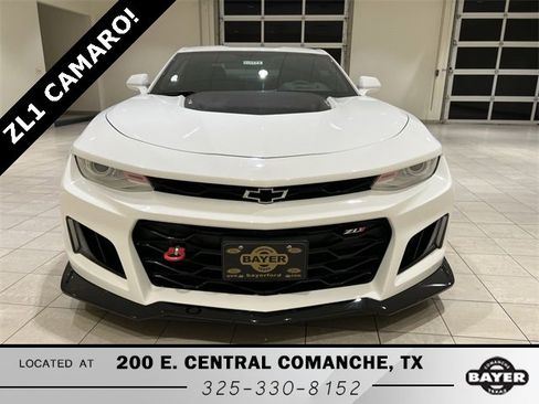 Used 2018 Chevrolet Camaro ZL1 image 8