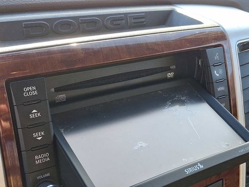 Used 2009 Dodge Ram 1500 Truck Laramie image 25