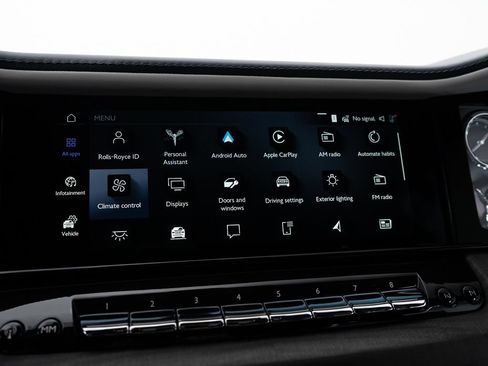 Used 2026 Rolls-Royce Cullinan AWD/4WD image 46
