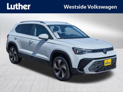 New 2026 Volkswagen Taos SE