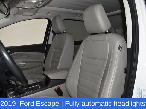 Used 2019 Ford Escape Titanium FWD image 23