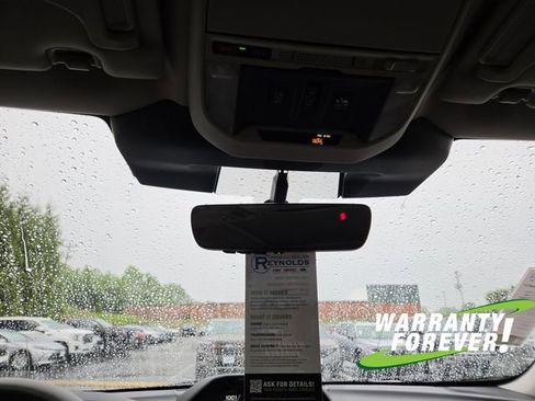 Used 2023 Subaru Forester Touring w/ Popular Package #2 AWD/4WD image 12