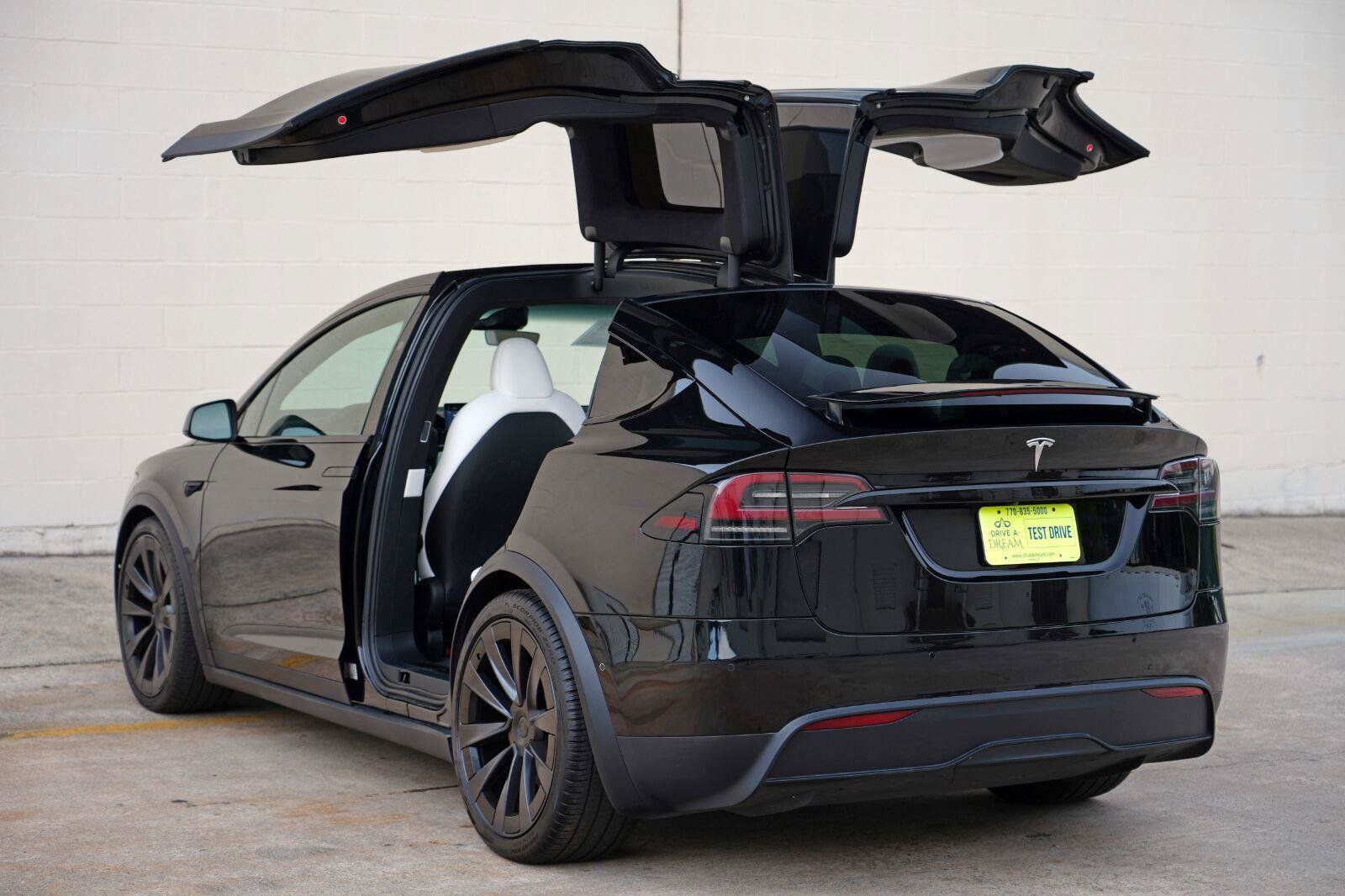 Used 2022 Tesla Model X AWD/4WD image 51