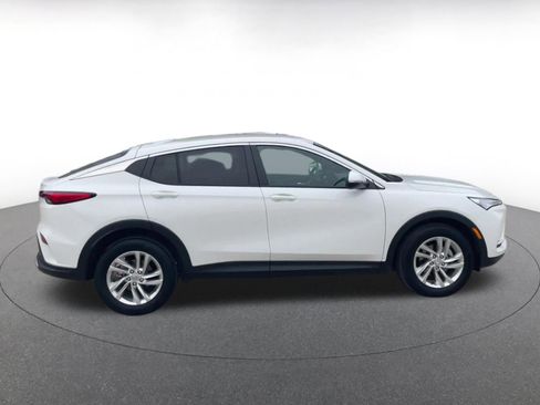 Used 2025 Buick Envista Preferred image 16