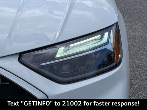 Certified 2025 Audi Q5 Premium AWD/4WD image 11