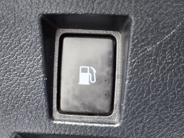 Used 2017 Lexus CT 200h FWD image 23