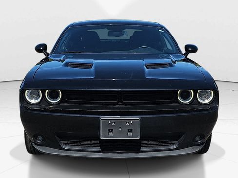 Used 2020 Dodge Challenger SXT w/ Blacktop Package RWD image 9