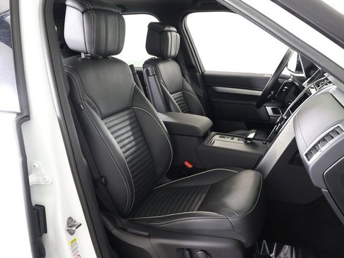 Used 2023 Land Rover Discovery S R-Dynamic image 38