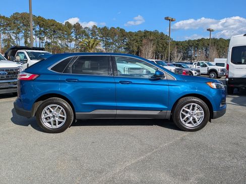 Certified 2024 Ford Edge SEL w/ Convenience Package image 4