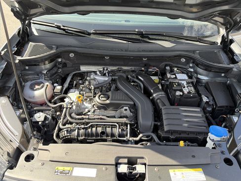 Used 2025 Volkswagen Taos S AWD/4WD image 21