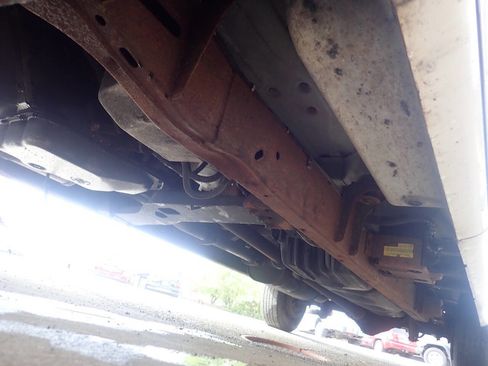 Used 2000 Chevrolet Express 3500 Extended image 38