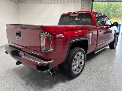 Used 2018 GMC Sierra 1500 Denali w/ Denali Ultimate Package AWD/4WD image 7
