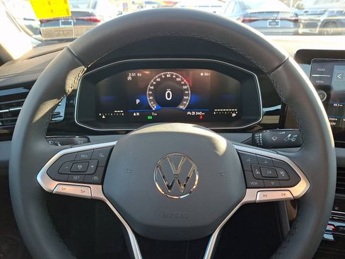 New 2026 Volkswagen Jetta SE image 10