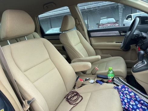 Used 2010 Honda CR-V LX image 36