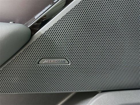 Used 2026 Land Rover Range Rover Velar Dynamic SE image 21