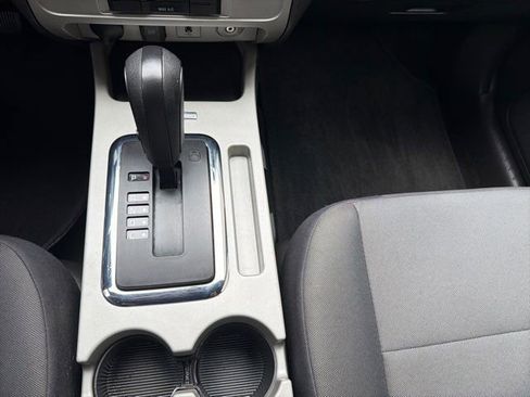 Used 2012 Ford Escape XLT image 19