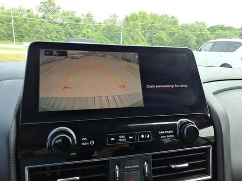 Certified 2024 Nissan Armada SV AWD/4WD image 14