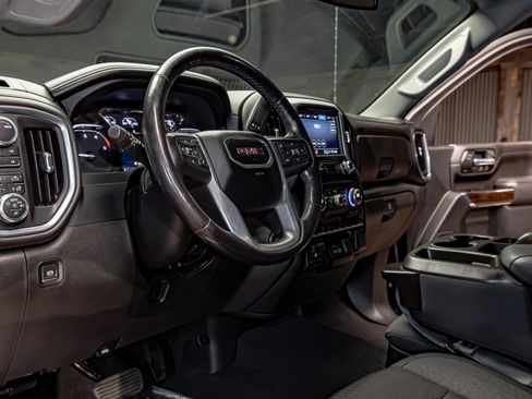 Used 2022 GMC Sierra 2500 SLE w/ SLE Convenience Package image 16