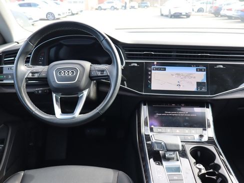 Used 2023 Audi Q8 Premium Plus w/ Premium Plus Package AWD/4WD image 13