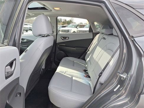 Certified 2021 Hyundai Kona Limited w/ Cargo Package image 10