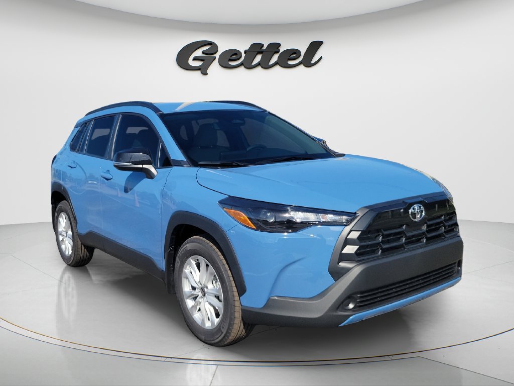 New 2026 Toyota Corolla Cross LE FWD image 3