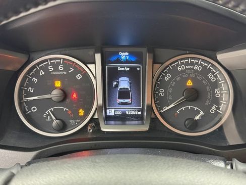 Used 2021 Toyota Tacoma SR5 RWD image 16