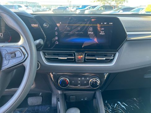 Used 2025 Chevrolet TrailBlazer LT image 21