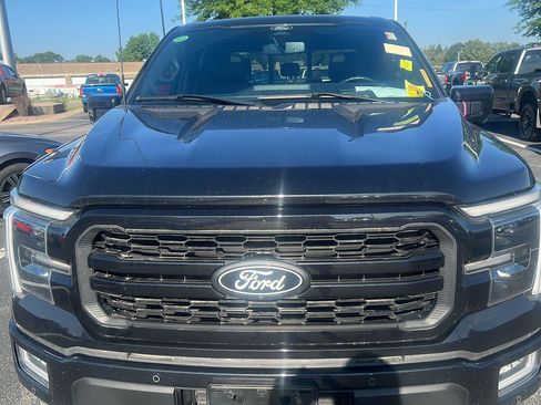 Used 2024 Ford F150 Lariat w/ Equipment Group 502A High AWD/4WD image 17