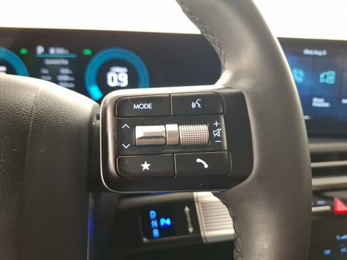 Certified 2026 Hyundai Santa Fe SEL FWD image 21