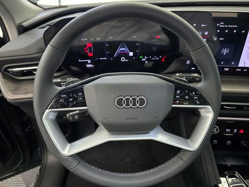 New 2025 Audi Q5 Premium Plus image 14