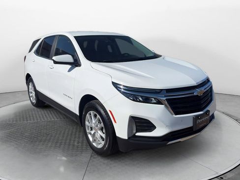 Used 2024 Chevrolet Equinox LT AWD/4WD image 3