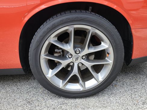 Used 2021 Dodge Challenger GT RWD image 6