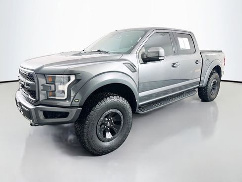 Used 2018 Ford F150 Raptor w/ Equipment Group 802A Luxury AWD/4WD image 3