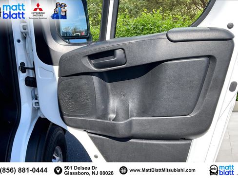 Used 2025 RAM ProMaster 2500 w/ Convenience Group image 24