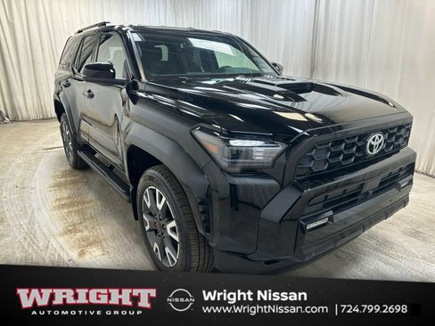 Used 2025 Toyota 4Runner TRD Sport image 1
