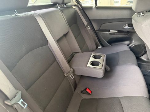 Used 2014 Chevrolet Cruze LT FWD image 27
