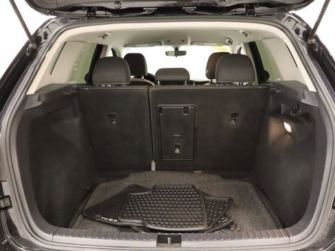 Used 2023 Volkswagen Taos S image 19