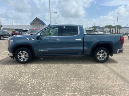 Used 2024 GMC Sierra 1500 SLT RWD image 8