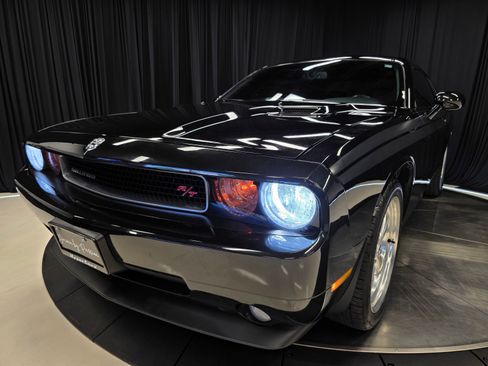 Used 2010 Dodge Challenger R/T RWD image 20