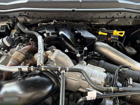 Used 2019 Ford F250 Lariat w/ Chrome Package AWD/4WD image 48