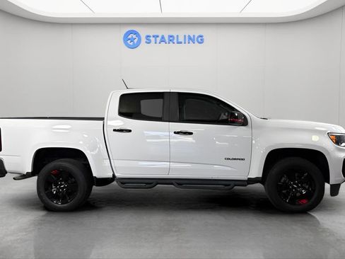Certified 2022 Chevrolet Colorado LT w/ Redline Special Edition RWD image 11