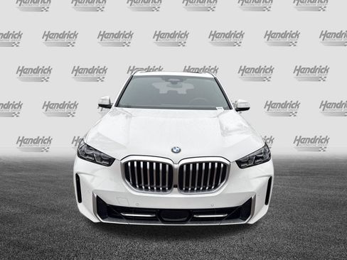 New 2026 BMW X5 xDrive40i image 3