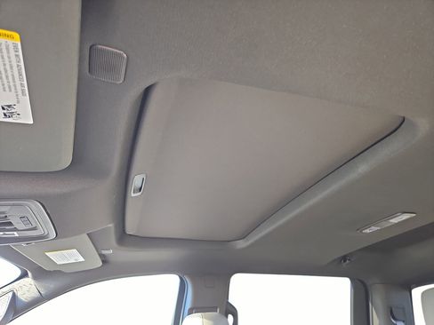 New 2026 Chevrolet Silverado 1500 LTZ w/ LTZ Premium Package image 17