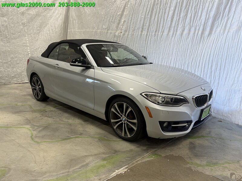 Used 2015 BMW 228i xDrive Convertible AWD/4WD image 2
