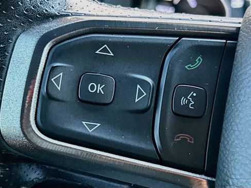 Used 2020 RAM 1500 Rebel AWD/4WD image 34