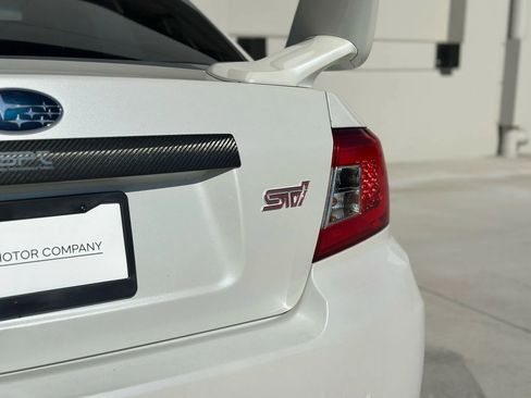 Used 2011 Subaru Impreza WRX STI image 26