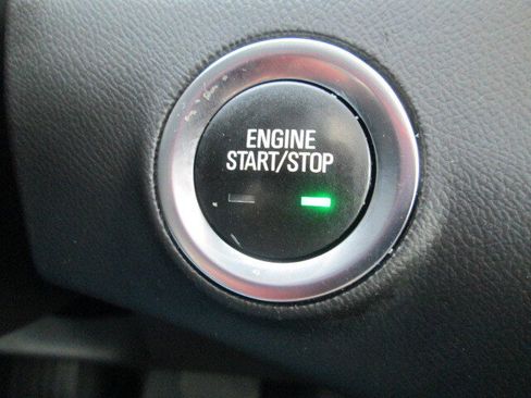 Used 2021 GMC Terrain SLT w/ Infotainment Package II image 24