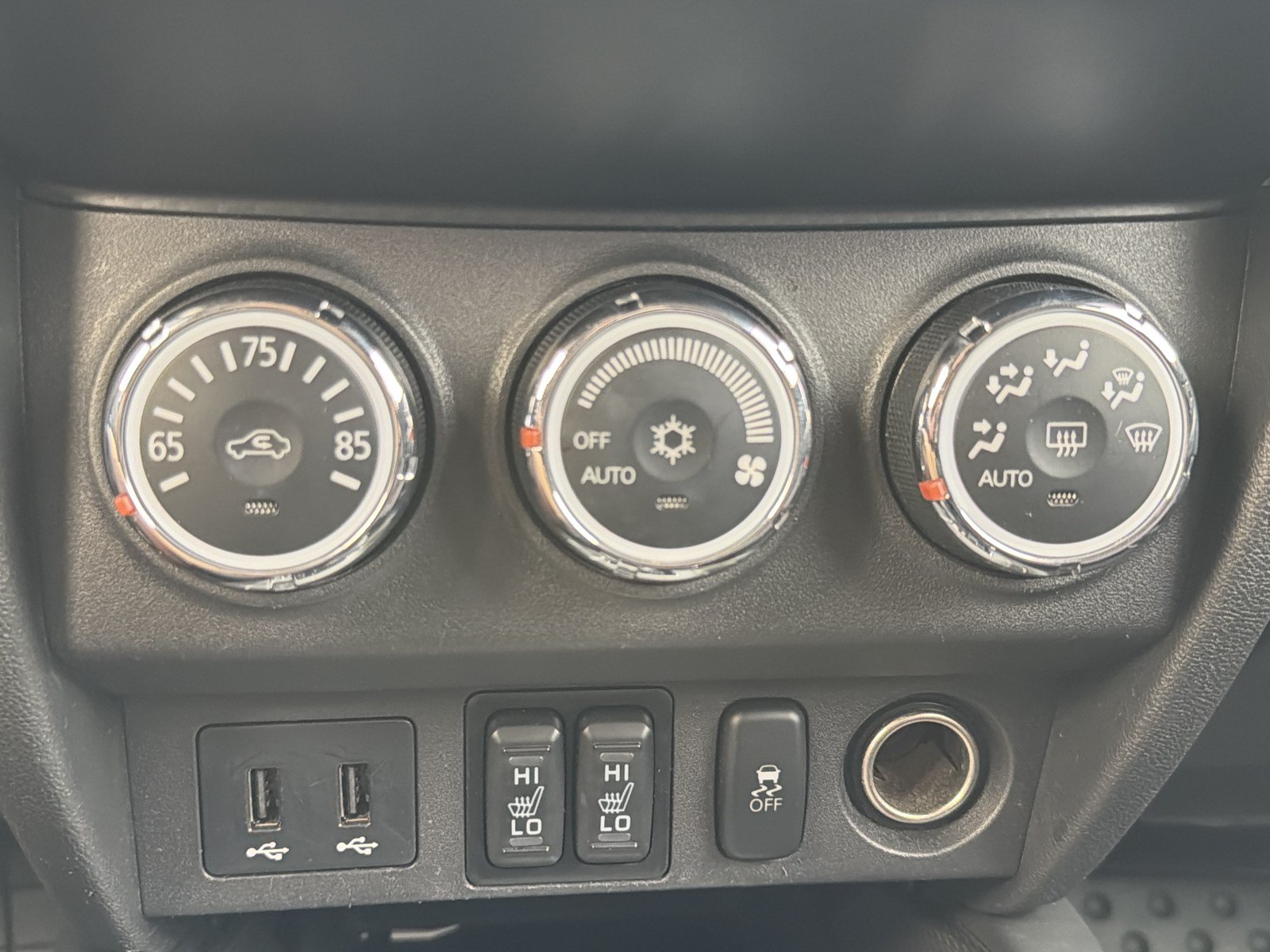 Used 2019 Mitsubishi Outlander Sport SE FWD image 22