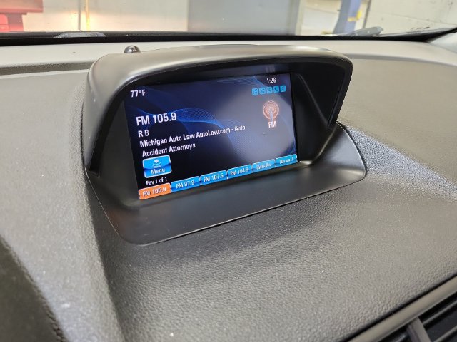 Used 2016 Buick Encore Convenience AWD/4WD image 19