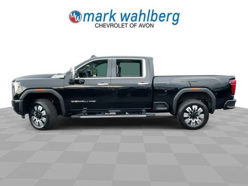 Used 2025 GMC Sierra 2500 Denali w/ Max Trailering Package AWD/4WD image 5
